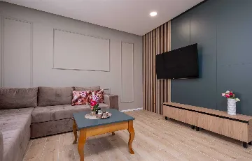 2-Bedroom Apartment in Mlini with Private Terrace