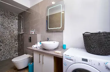 Apartment with Pool and Balcony in Mlini