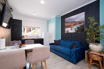 Apartment with Pool and Balcony in Mlini