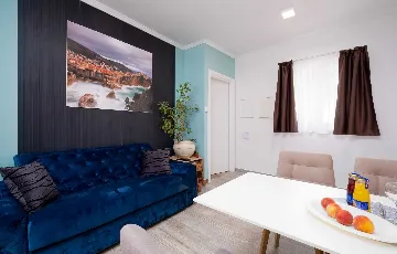 Apartment with Pool and Balcony in Mlini